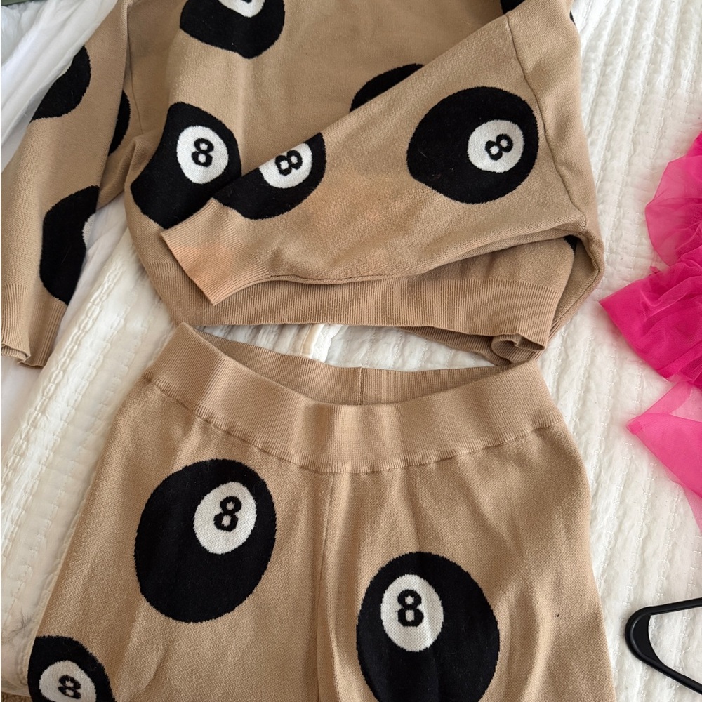 Dressed in LALA Tan and Black 8-Ball Set